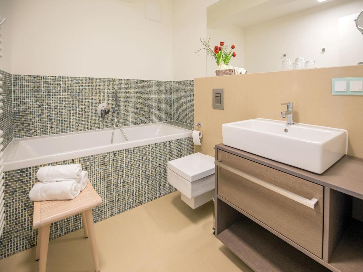 Duenenresidenz Prora - Ferienwohnung Mit Meerblick, 2 Schlafzimmern Und Balkon Np-304 Binz Luaran gambar